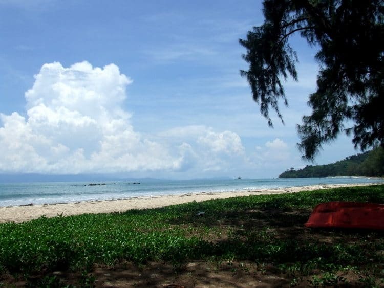 vue plage ile koh chang - ranong - thailande