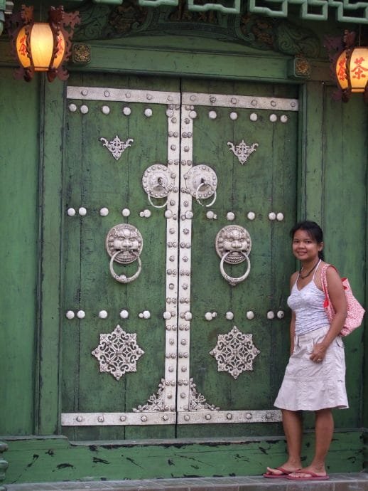 porte décorée du old house cafe à penang malaisie