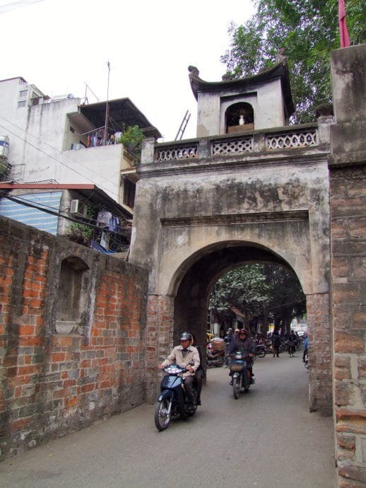 rue hanoi - vietnam 2010