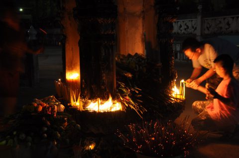 Makha Bucha Day 2011 - Bangkok