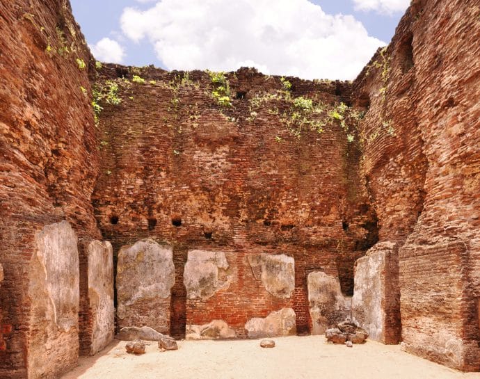 polonnaruwa - sri lanka