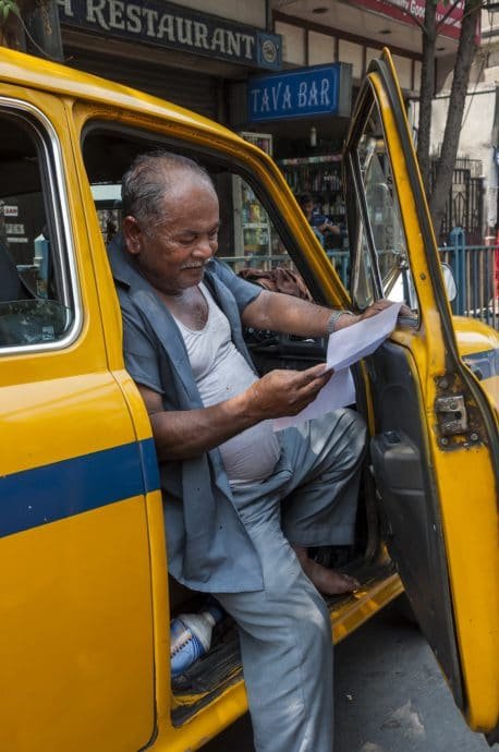 chauffeur taxi calcutta - inde
