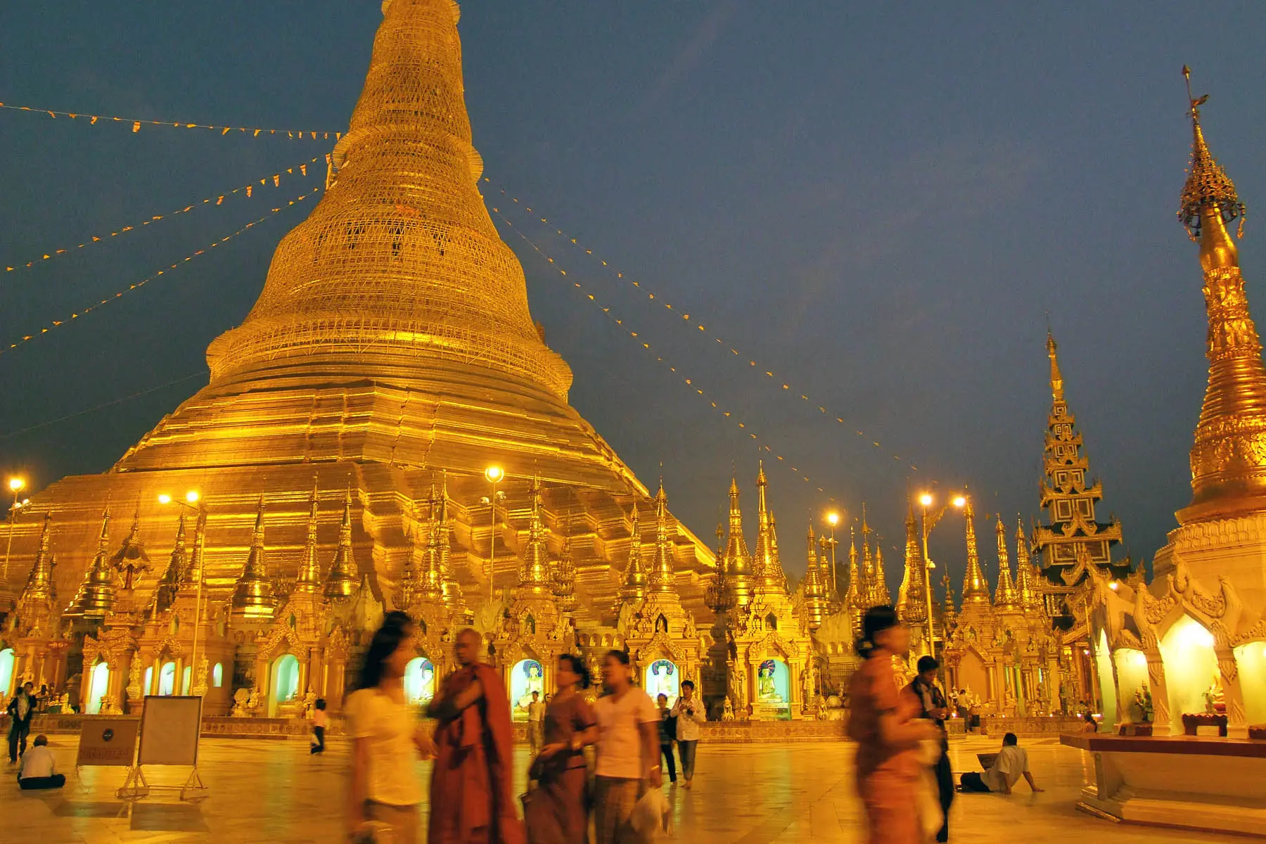 pagode de shwedagon yangon 2008