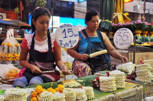 marche fleur vendeuses rue Bangkok