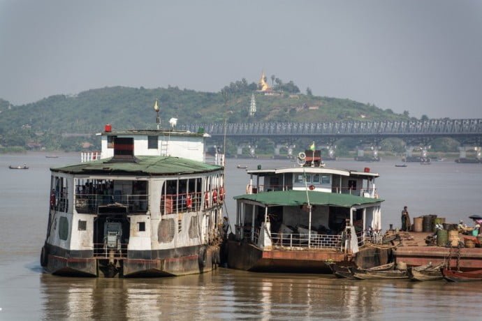 ferries rivière mawlamyine birmanie