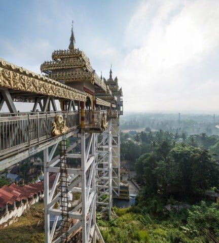 vue depuis la pagode kyaik than lan à mawlamyine birmanie