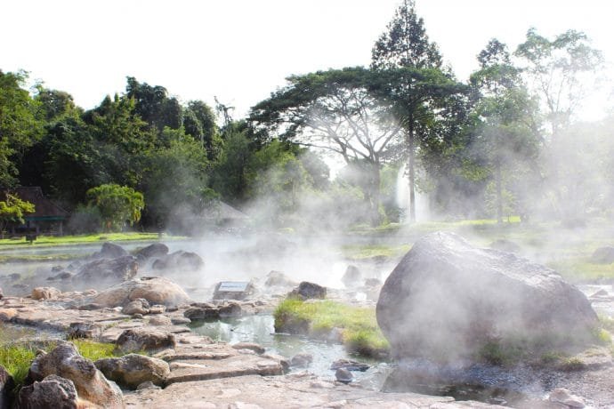 source eau chaude chae son national park lampang