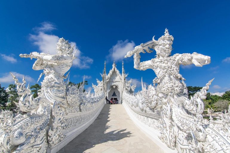 heaven gate temple blanc wat rong khun chiang rai