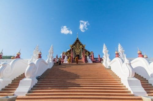 escalier pavillon royal ho kham luang royal park rajapruek - chiang mai