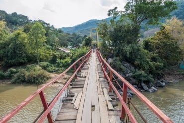 pont suspendu riviere kok - village baan cha dae - chiang rai