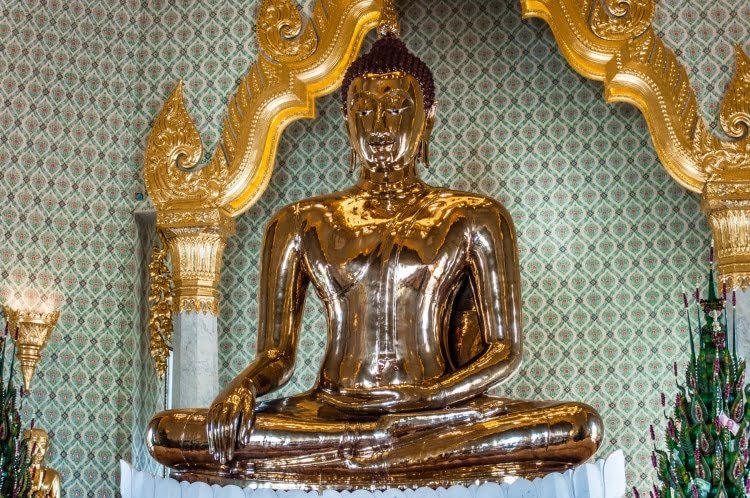 bouddha en or wat traimit bangkok