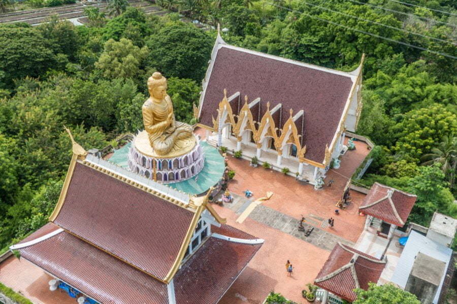 centre meditation Wat Samphran - dragon temple - nakhon pathom
